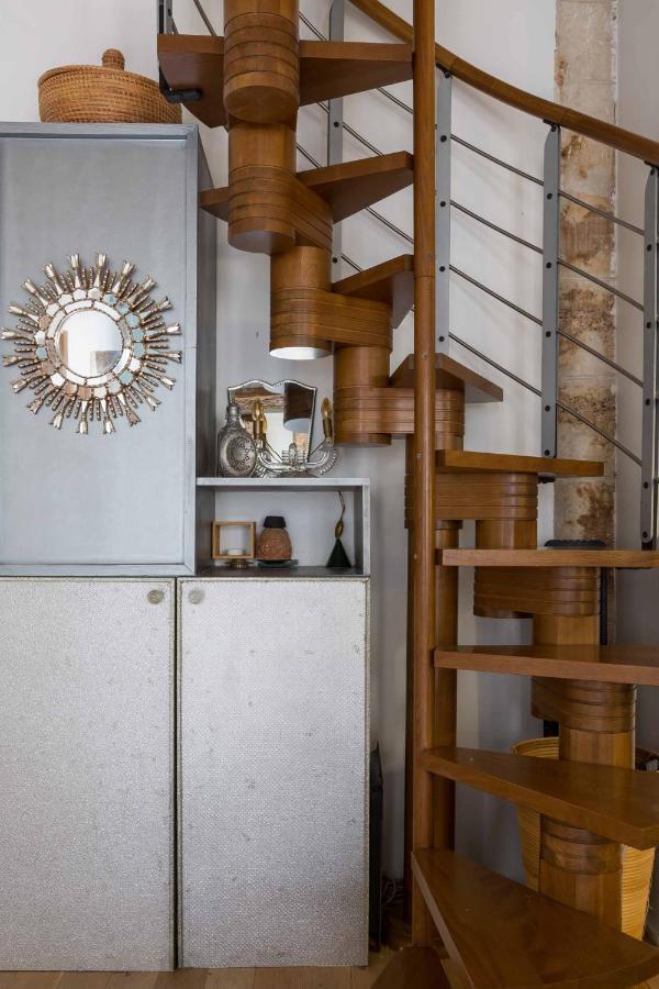 Apartmán Veeve - Artistic Excellence In The Marais Paříž Exteriér fotografie